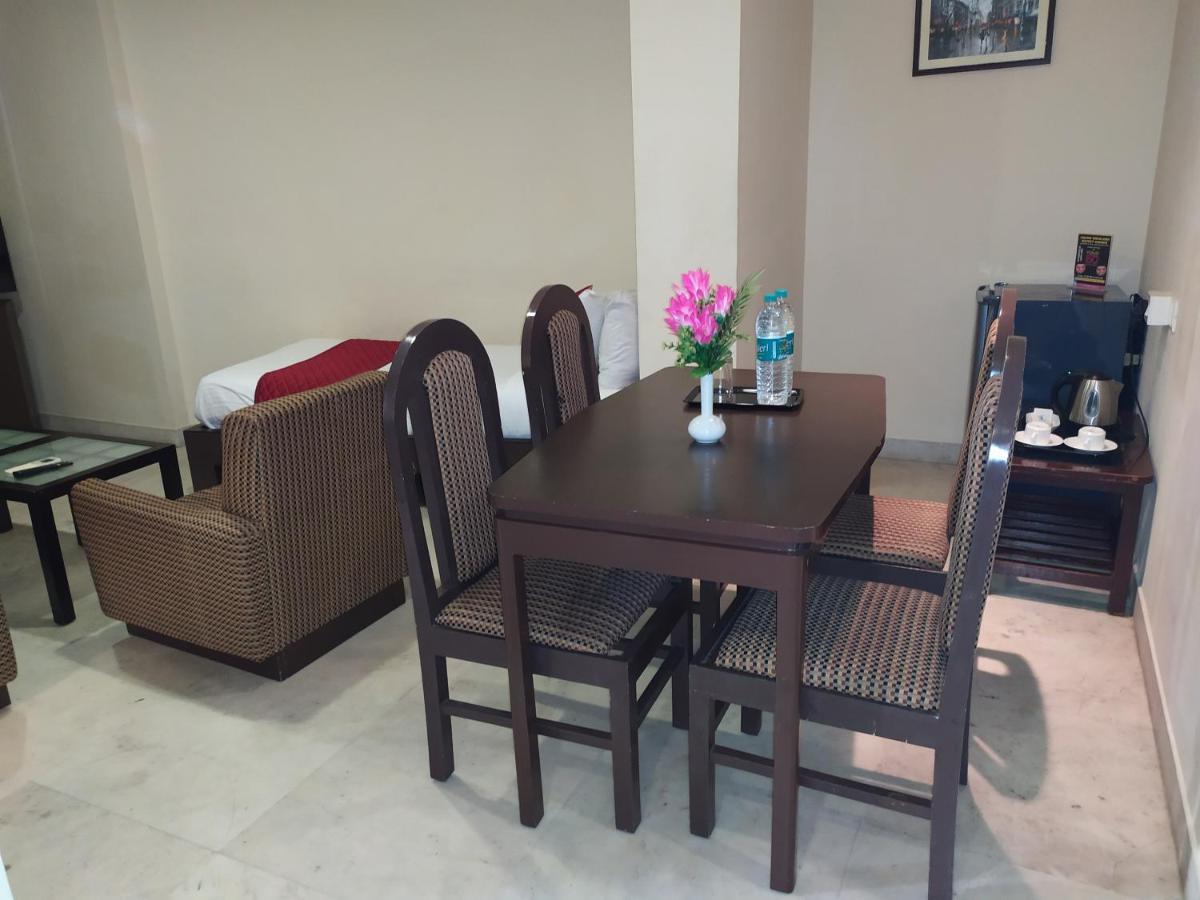 Hotel Ashok Residency Ченнаи Экстерьер фото