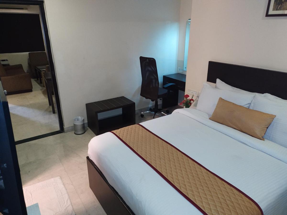 Hotel Ashok Residency Ченнаи Экстерьер фото