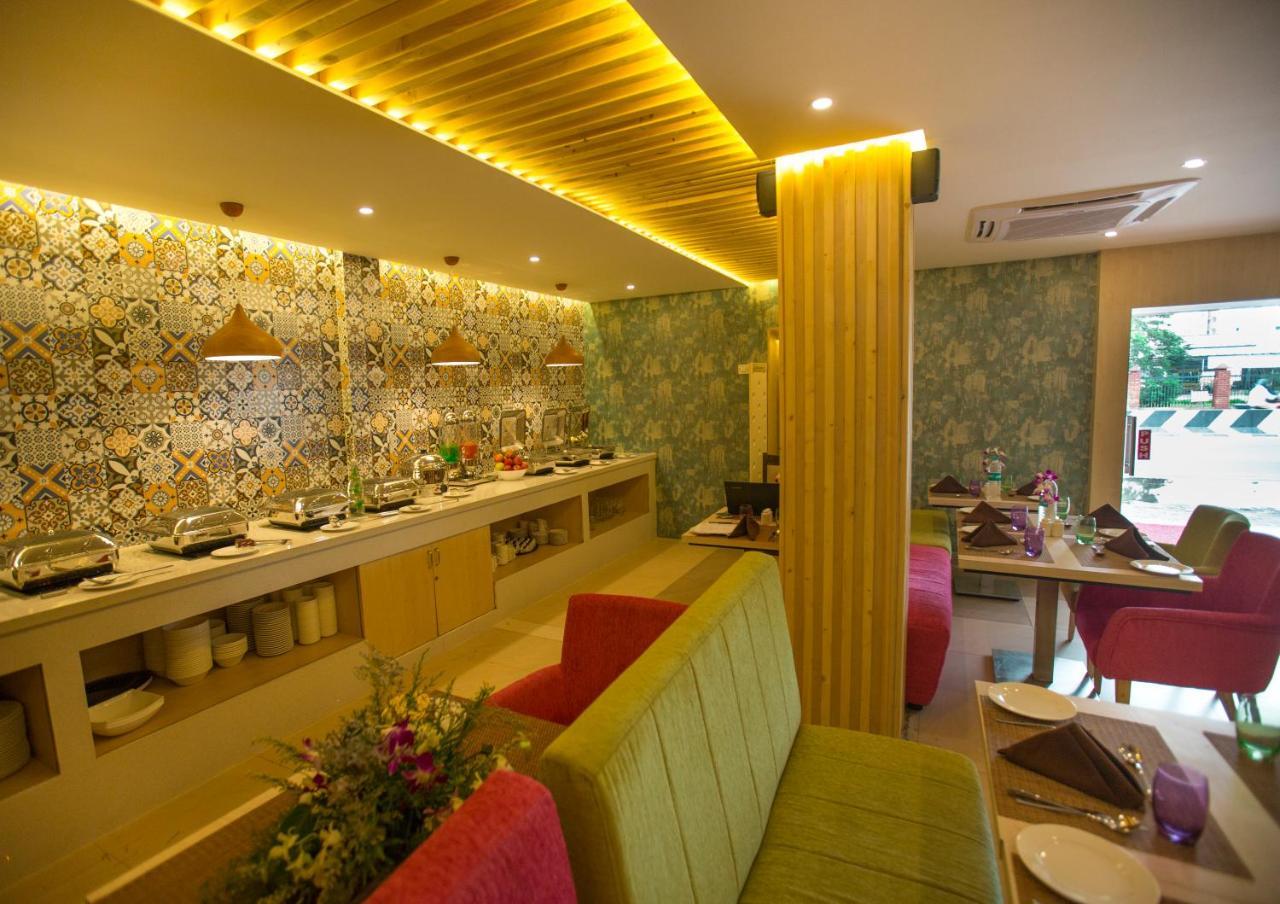 Hotel Ashok Residency Ченнаи Экстерьер фото