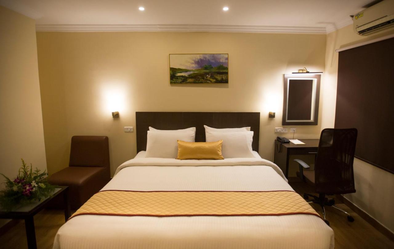 Hotel Ashok Residency Ченнаи Экстерьер фото